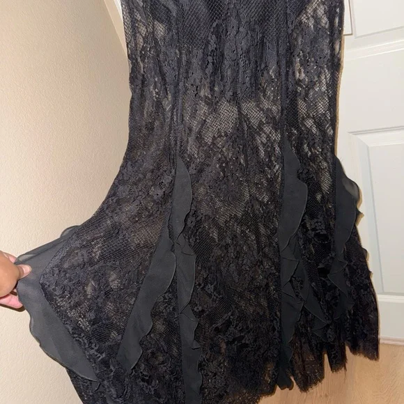 self portrait lace black dress self-portrait - Black Sweetheart Lace Midi Dress main image 1